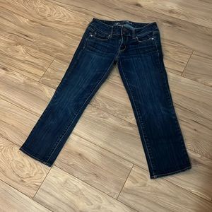 American Eagle artist stretch crop jeans size 4